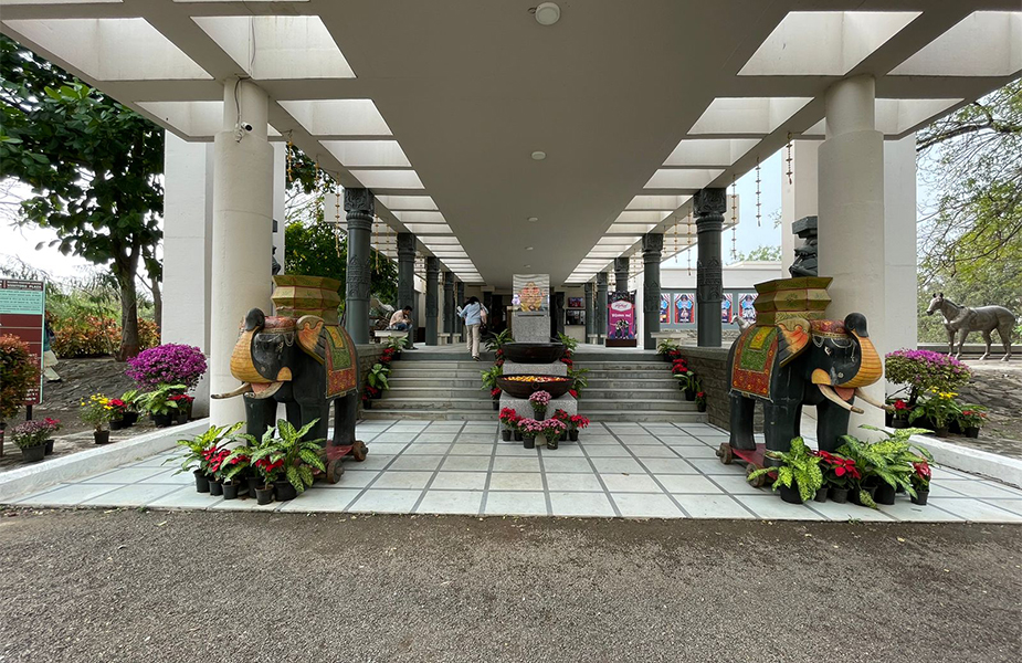 Ajanta and Ellora Tour plan